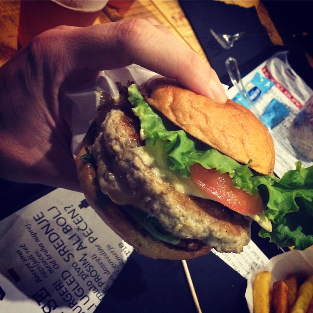 Chicken Burger